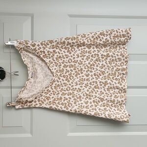 Old Navy, Women's, Sz L, Cream Background w Tan Design, V Neck Front $15